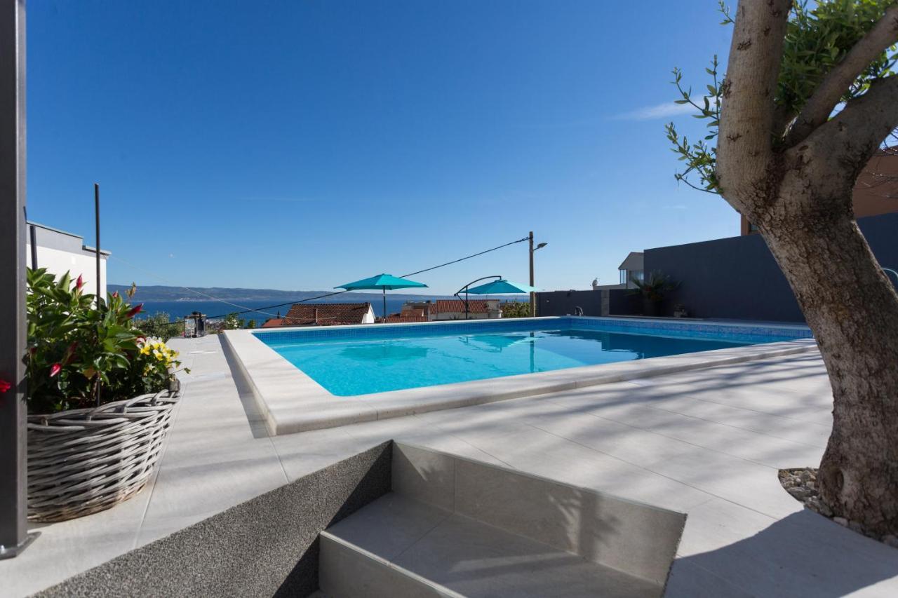 Apartments Lidija - Sea View Apartment With Exclusive Right Of Using Hot Tub Or Split Level Apartment With Exclusive Right Of Using Pool ポドストラナ エクステリア 写真