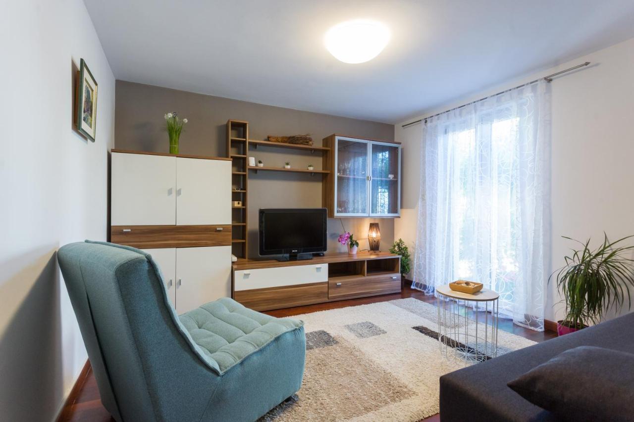 Apartments Lidija - Sea View Apartment With Exclusive Right Of Using Hot Tub Or Split Level Apartment With Exclusive Right Of Using Pool ポドストラナ エクステリア 写真