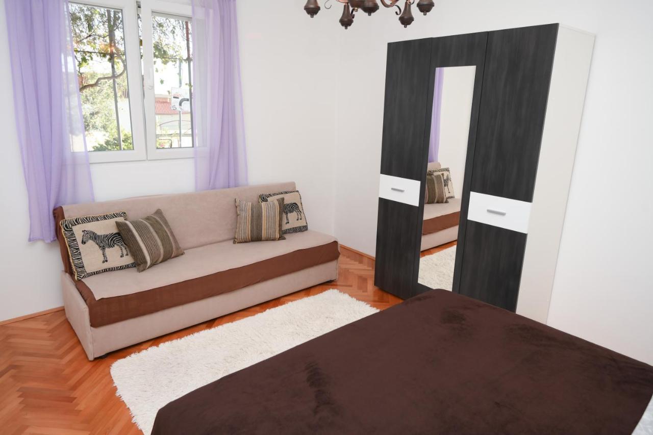 Apartments Lidija - Sea View Apartment With Exclusive Right Of Using Hot Tub Or Split Level Apartment With Exclusive Right Of Using Pool ポドストラナ エクステリア 写真