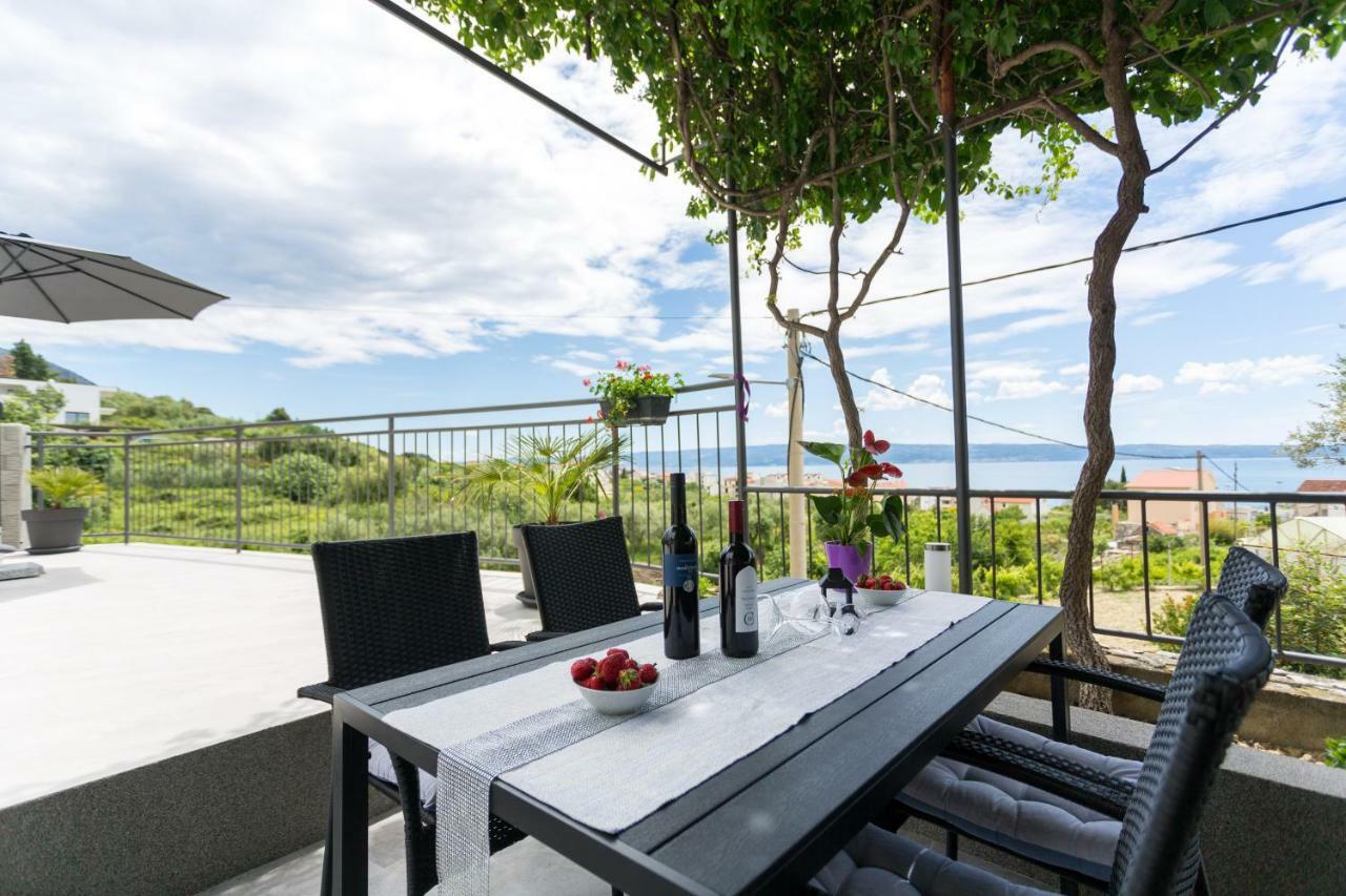 Apartments Lidija - Sea View Apartment With Exclusive Right Of Using Hot Tub Or Split Level Apartment With Exclusive Right Of Using Pool ポドストラナ エクステリア 写真